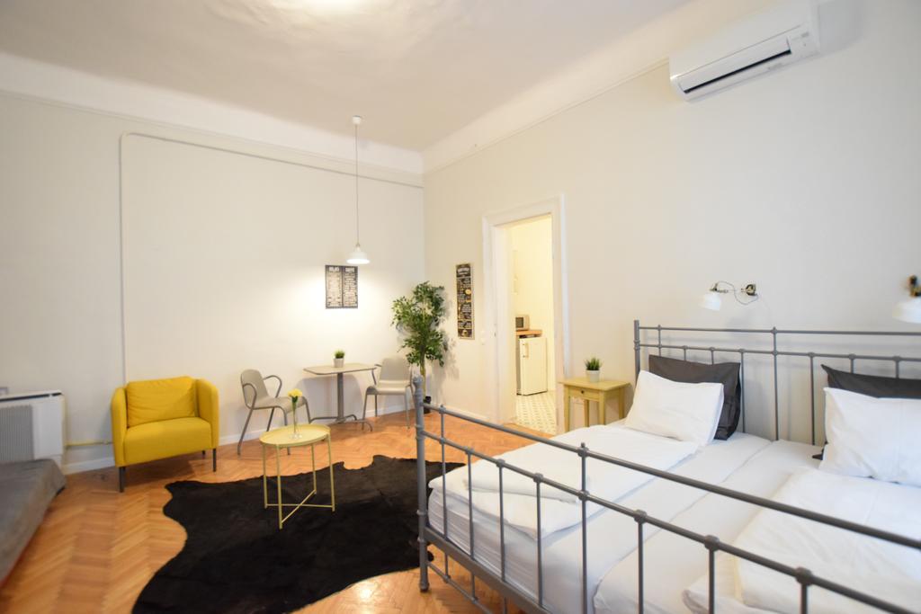 Standard Apartment By Hi5 - Chainbridge Βουδαπέστη Εξωτερικό φωτογραφία